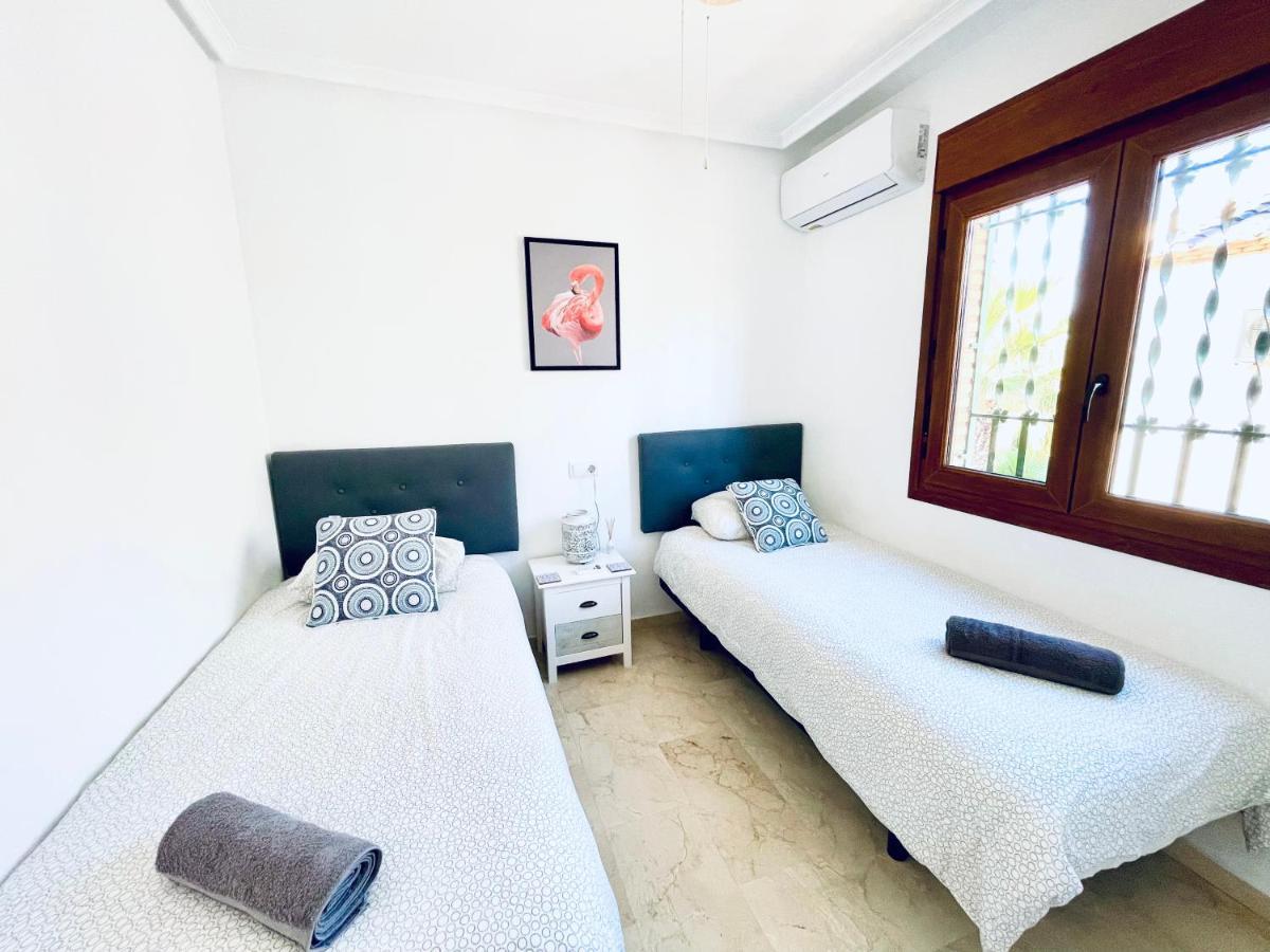 Casa Beth Villamartin 2 Bedroom/ 2 Bathroom With Pool Ориуэла Экстерьер фото